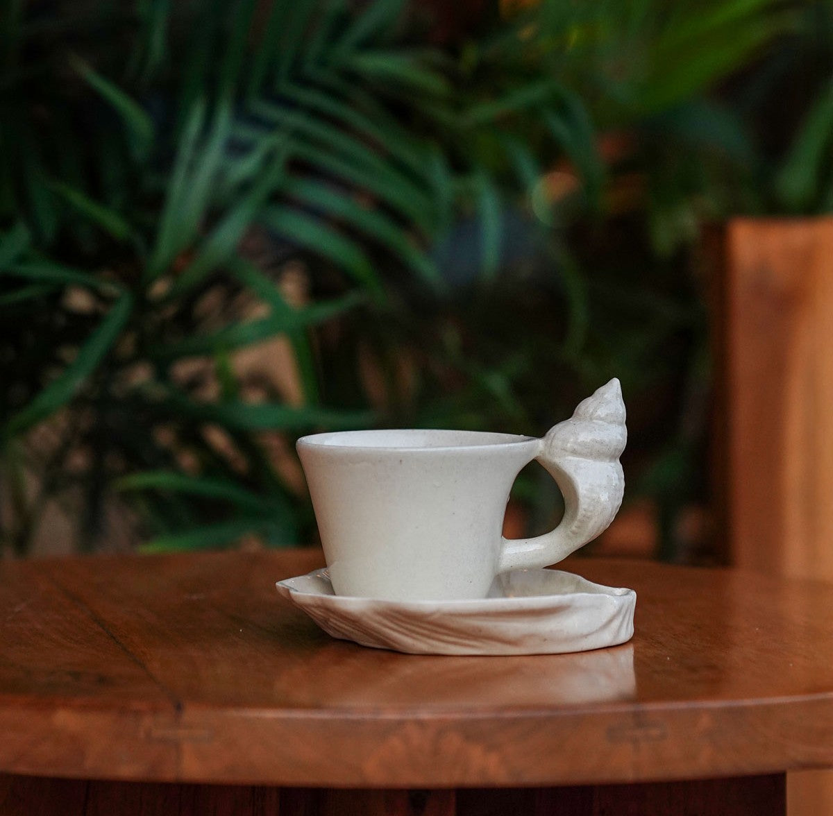 Ceramic Coffee Mugs Set with Seashell Handle & Artisan Design for Coastal Elegance 6