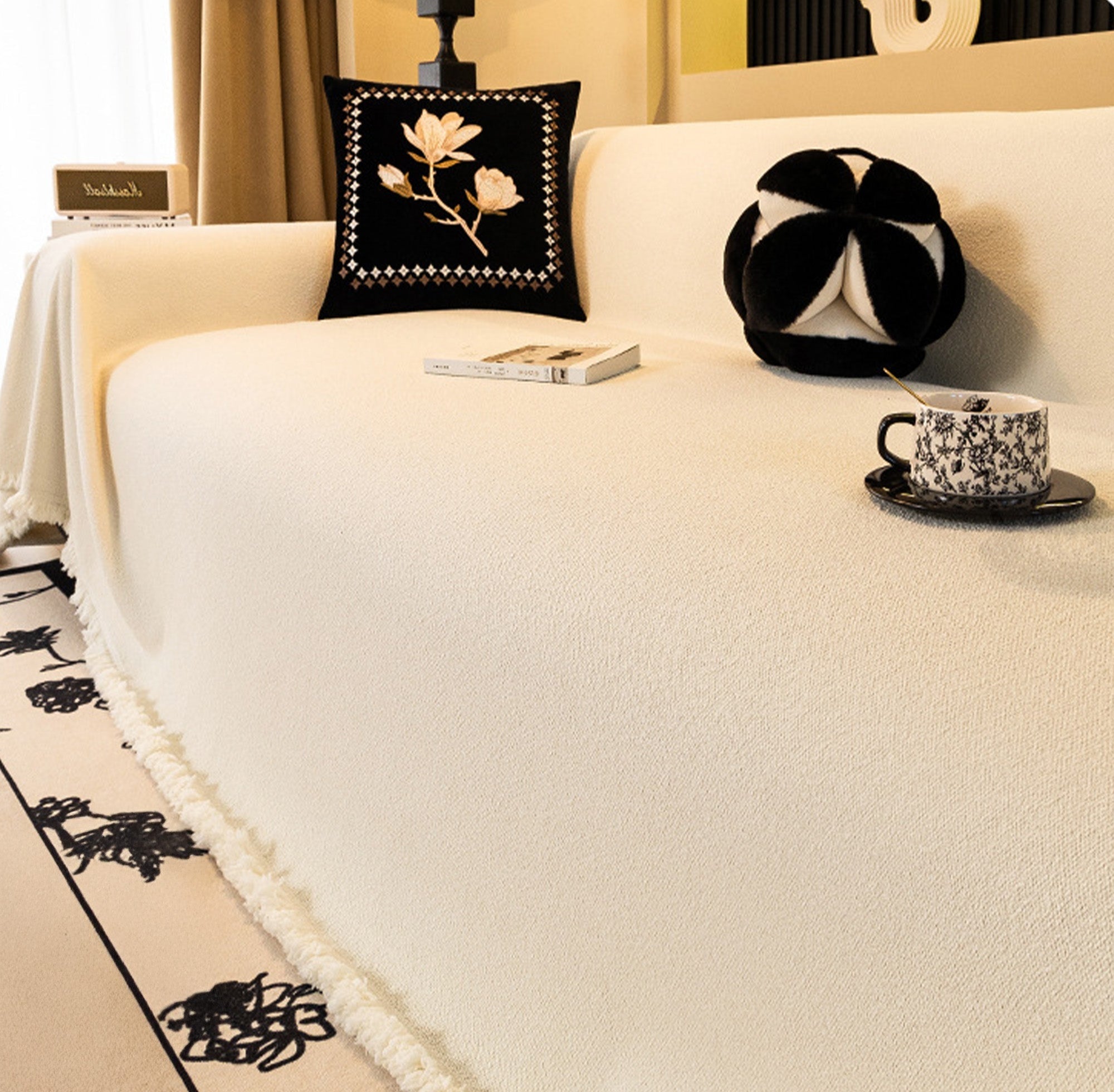 TeddyGuard Ultra-Resistant Waterproof Sofa Cover 0