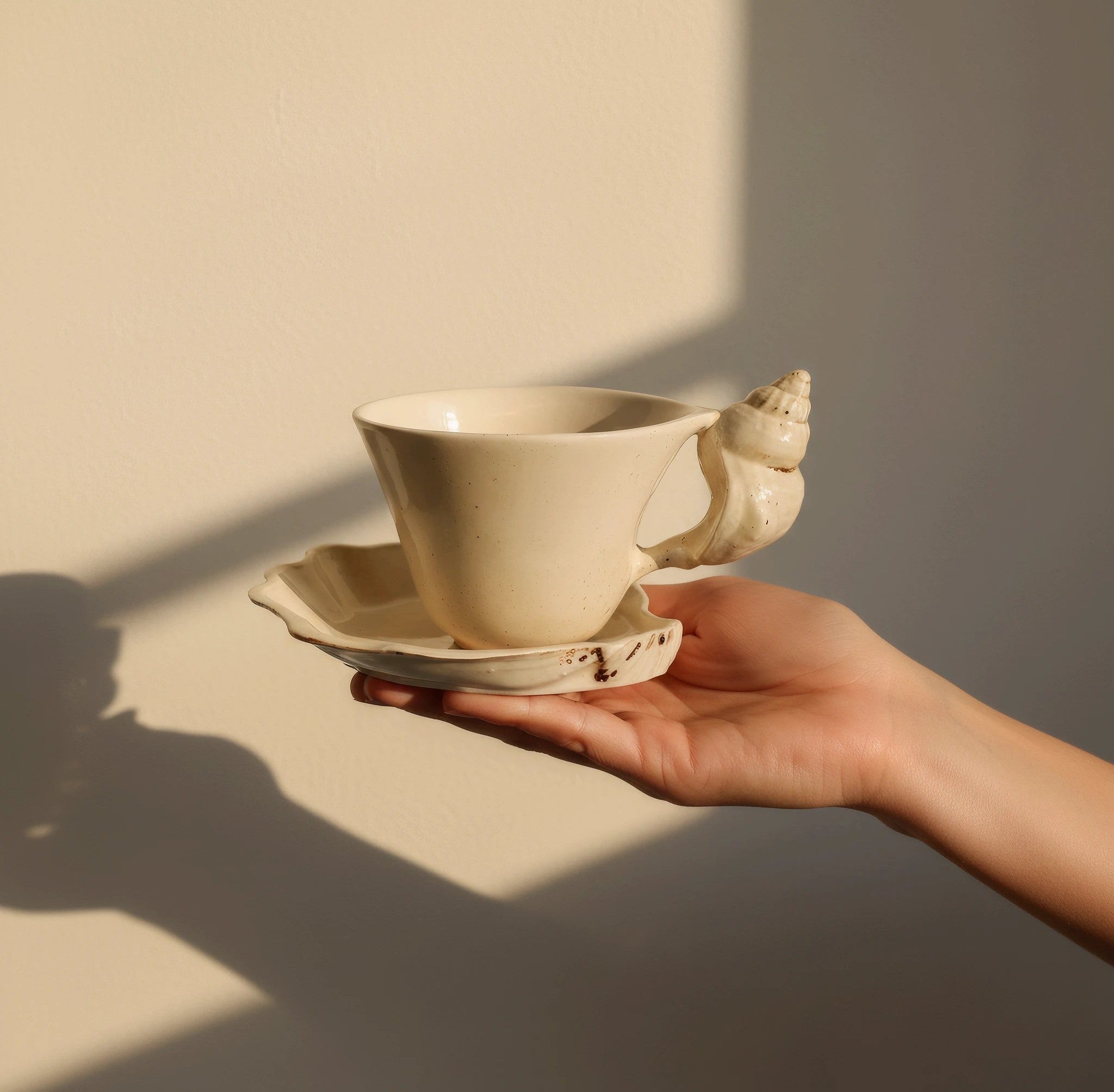 Ceramic Coffee Mugs Set with Seashell Handle & Artisan Design for Coastal Elegance 2